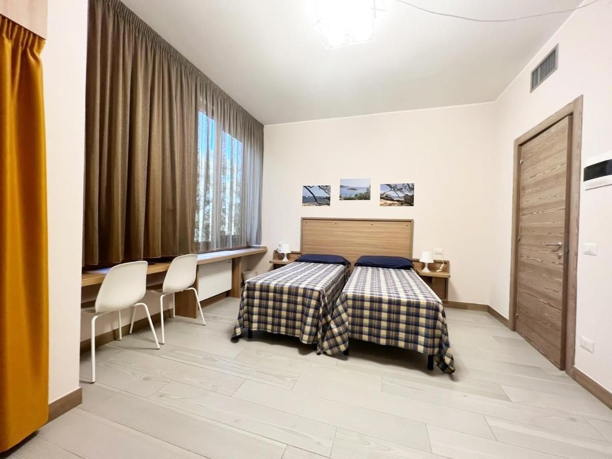 Sissi Comfort Rooms Foresteria Lombarda Monza Exterior photo