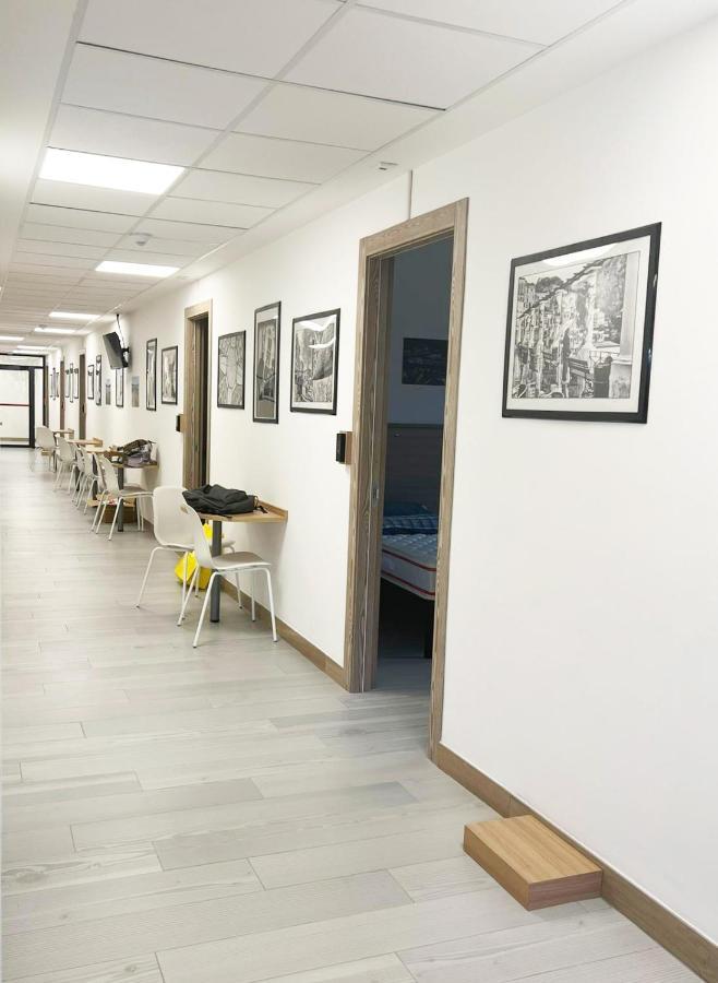 Sissi Comfort Rooms Foresteria Lombarda Monza Exterior photo